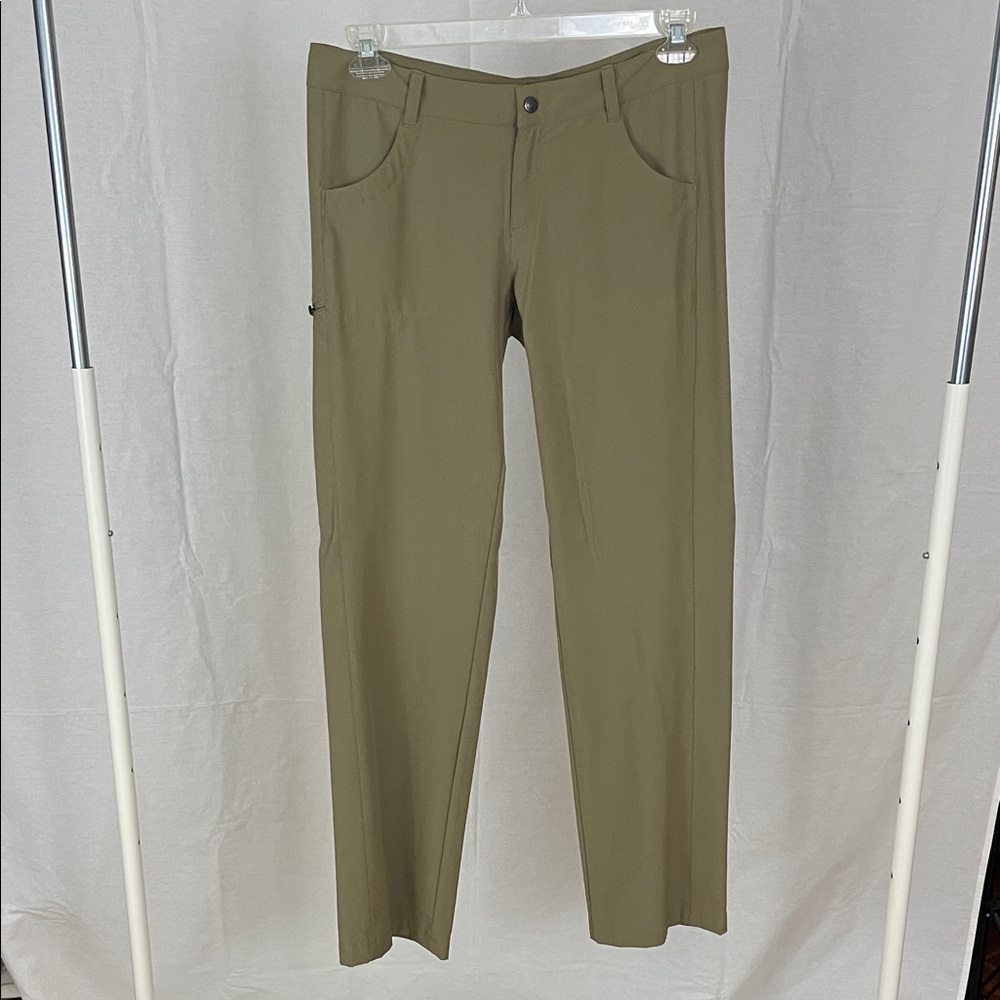 Patagonia Woman's Olive Green Pants Size 10